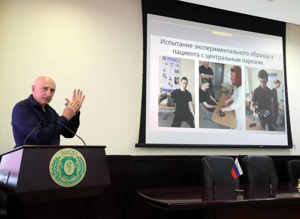 Volgograd Hand Exoskeleton Prepared for Mass Production After Successful Trials